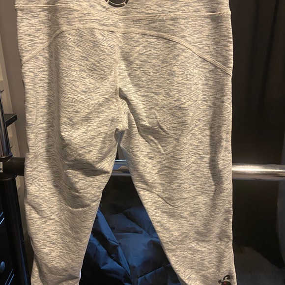 Savage barbell capri pants/leggings - Picture 6 of 6